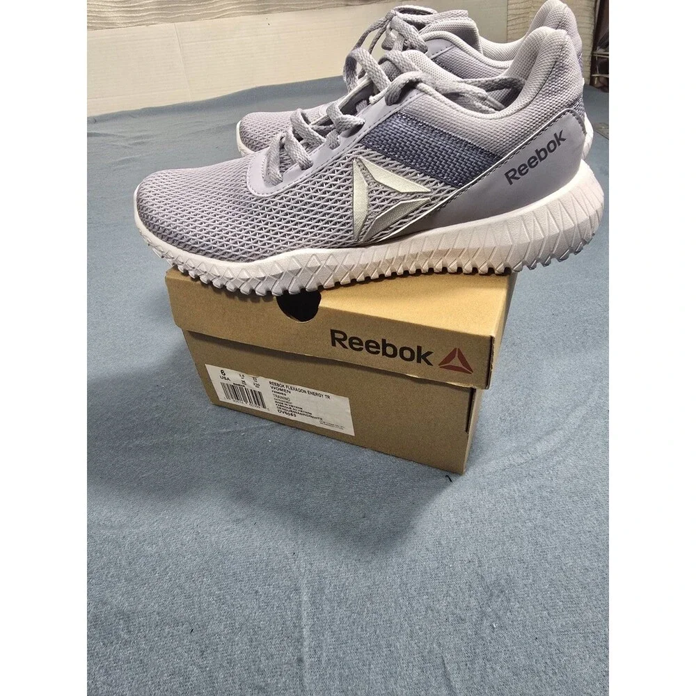 Reebok Flexagon Energy  Womens Size 6 Gray Running Walk Shoes Sneakers DV6053